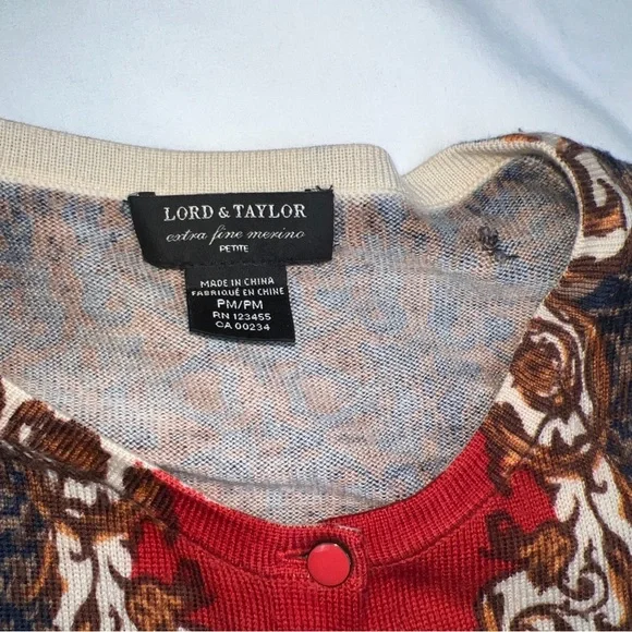 Lord & Taylor fine Merino Wool print Cardigan Sweater Button Front sz PM A050523 - Picture 4 of 5